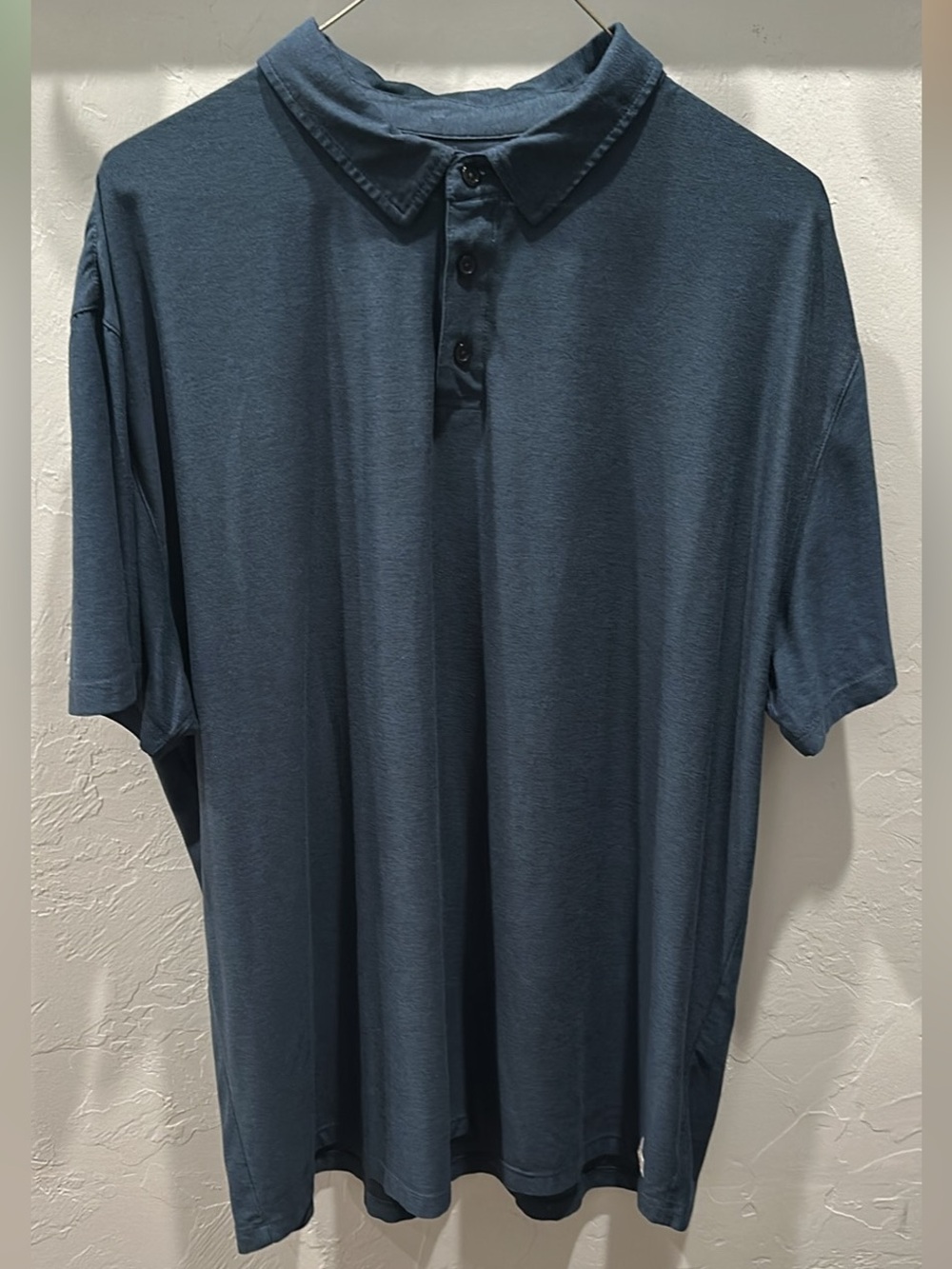 Vuori Men's Short-Sleeve Polo in Slate Blue